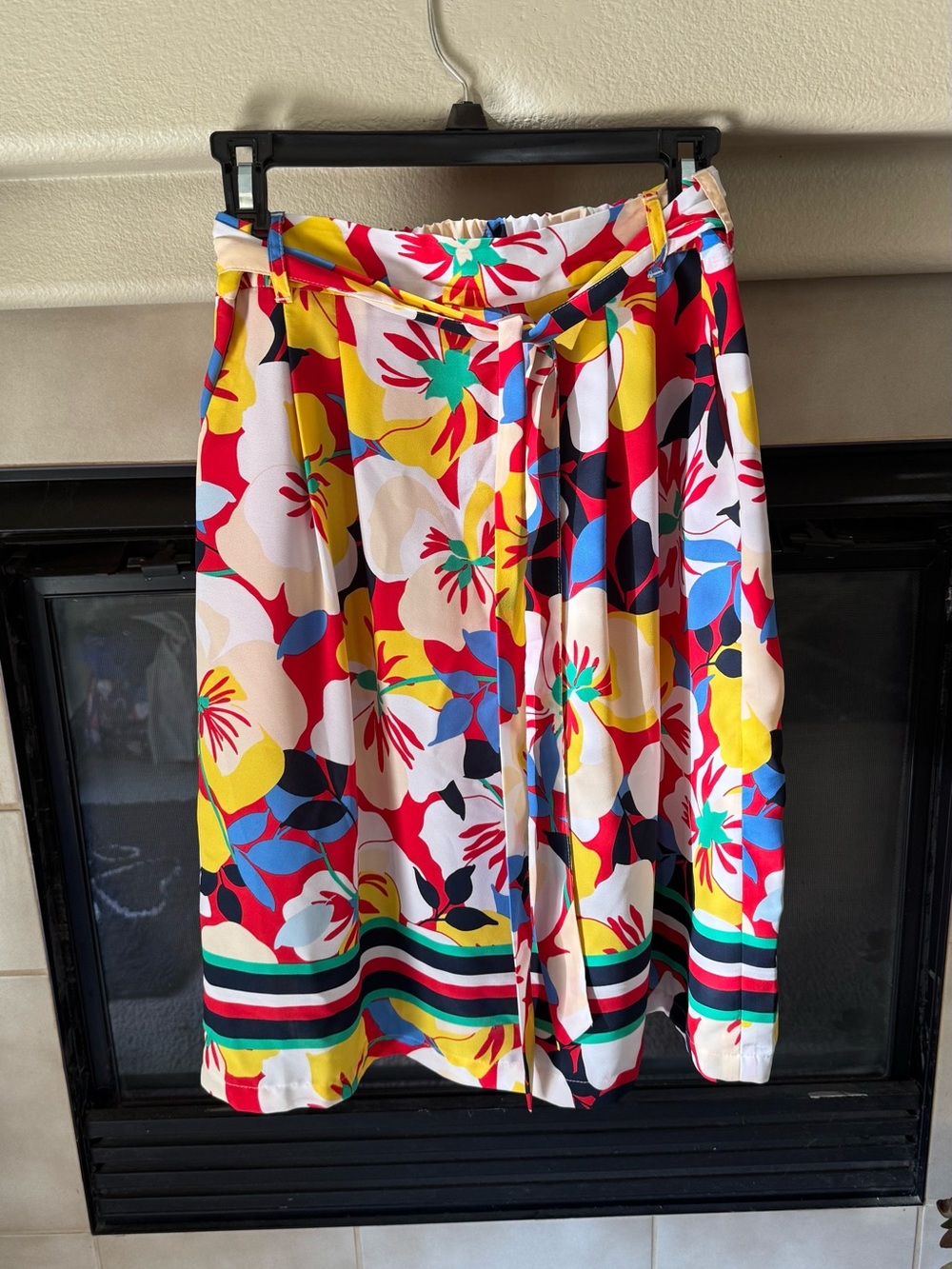Tommy Hilfiger Womens VTGMedium Floral Belted Midi Skirt Bold Multicolor Striped